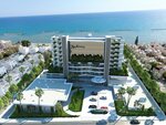 Люкс, балкон, вид на бассейн в Radisson Beach Resort Larnaca