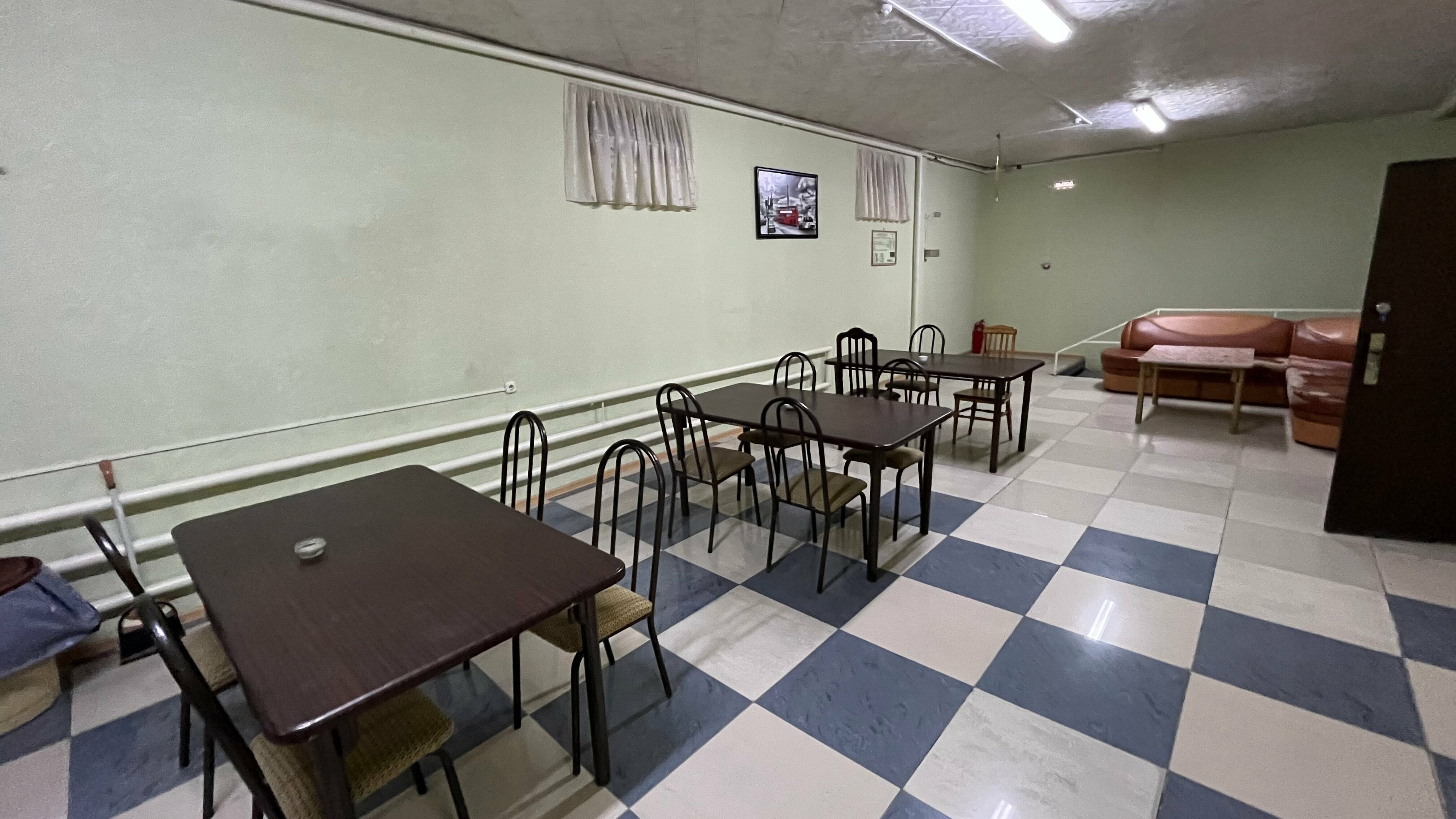 Кровать в общем 6-местном номере