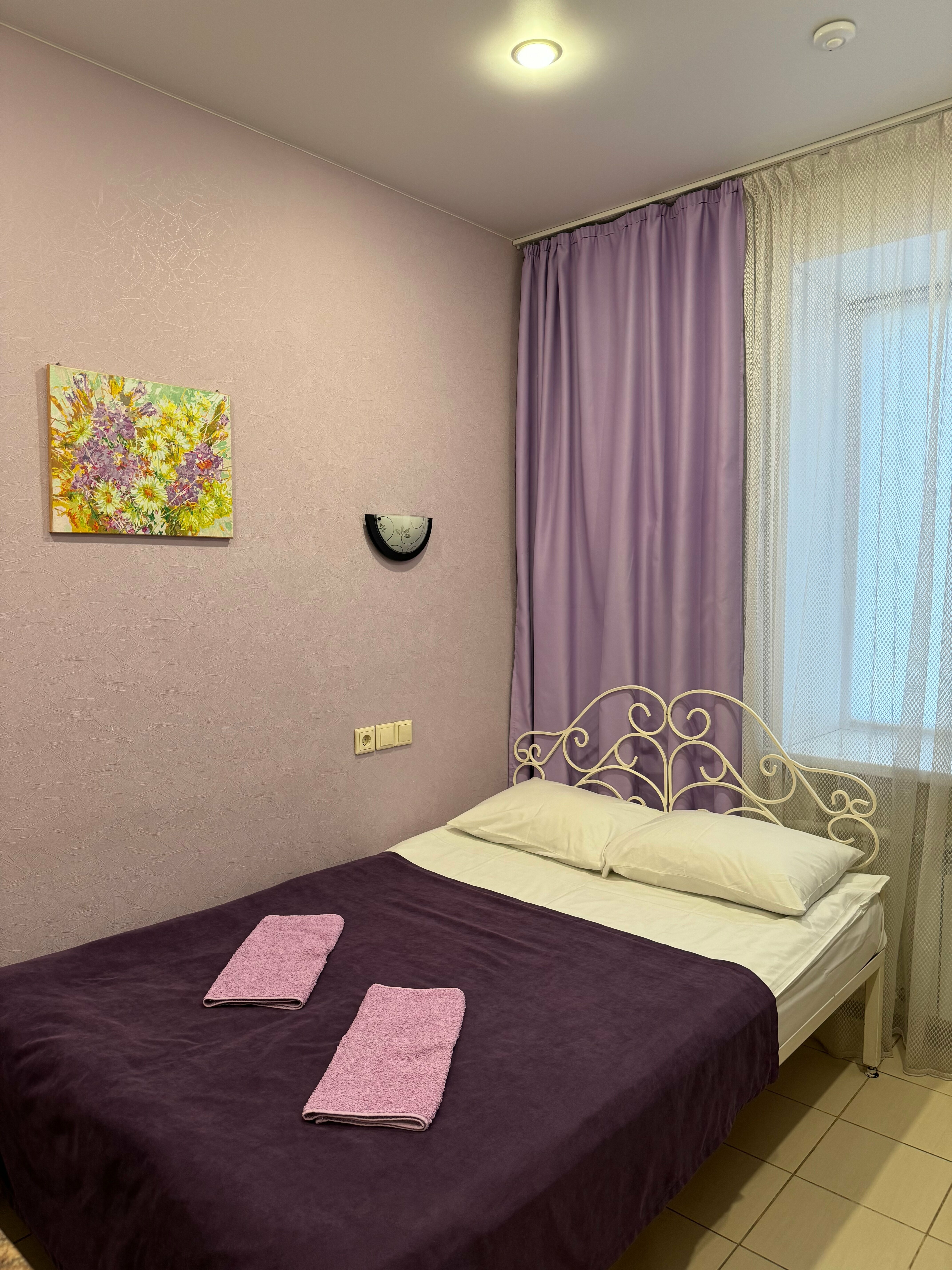 Cемейный номер с собственной ванной комнатой