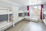 Общее спальное помещение в Astor Hyde Park Hostel - Adults Only