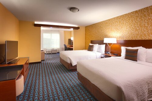 Люкс, Несколько кроватей в Fairfield Inn & Suites by Marriott Salt Lake City Midvale