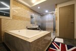 Двухместный номер с 1 двуспальной кроватью, 2 двуспальные кровати в Nova Hotel