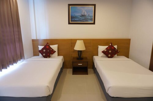 Улучшенный двухместный номер с 2 односпальными кроватями в Green House Phuket