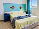 Двухместный номер «Комфорт» с 1 двуспальной кроватью, 1 двуспальная кровать «Квин-сайз», вид на море в Goknar Knidos Otel