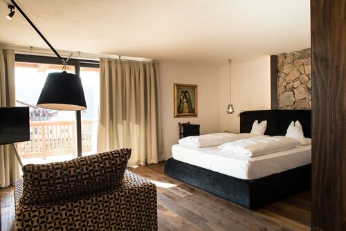 Двухместный номер «Делюкс» с 1 двуспальной кроватью в Romantik Hotel Turm