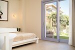 Семейный трехместный номер, с выходом в сад в Enjoy Your Stay - Olbia