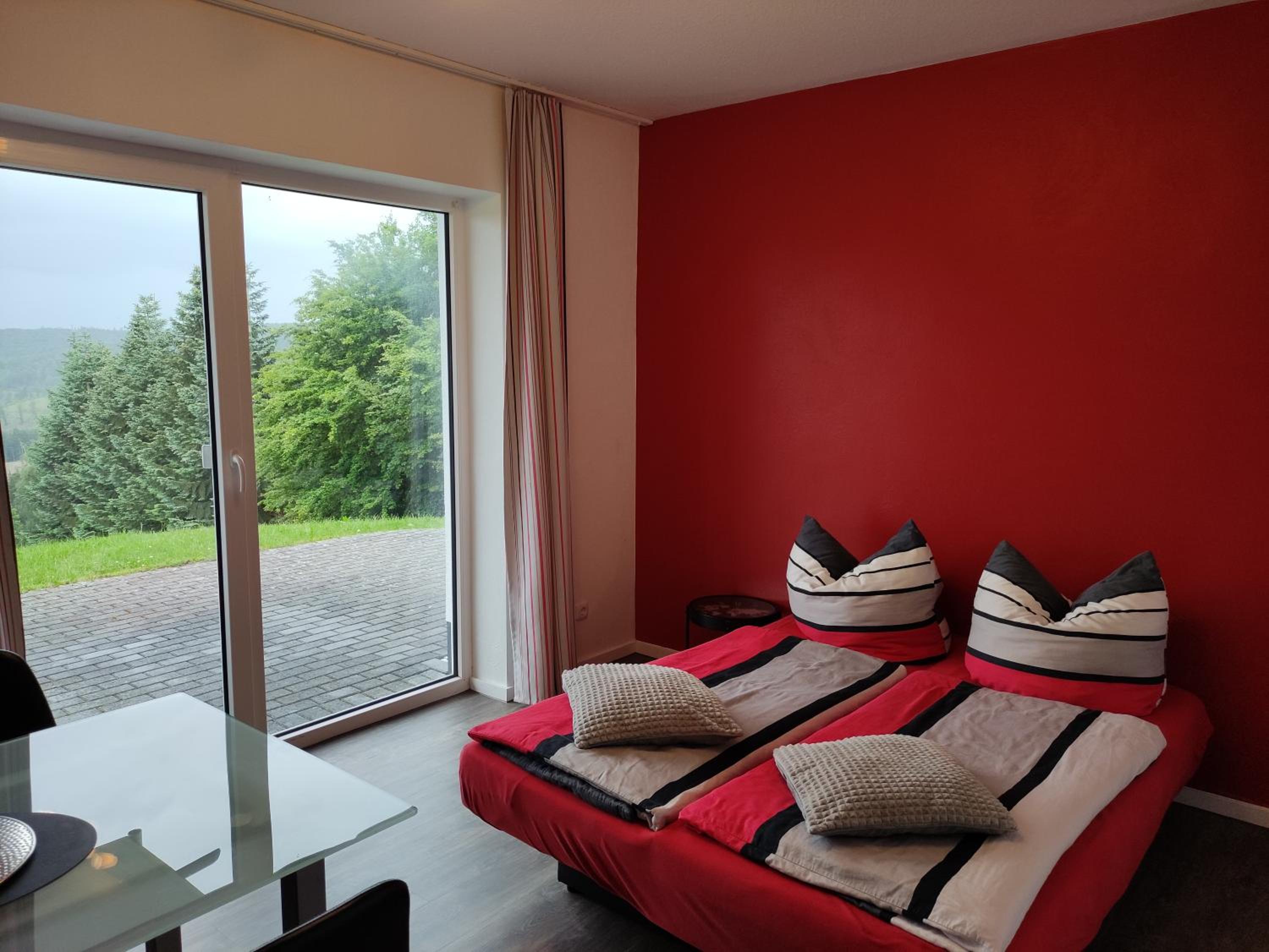 One-Bedroom Apartment (2 - 5 Adults)