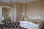 Президентский Люкс/Presidential Luxe Double Room (двухкомнатный номер (спальня + гостиная) с одной двуспальной кроватью. в Гостиница Воронеж