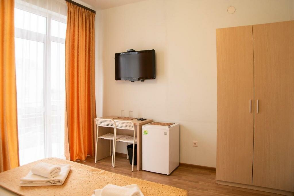 Двухместный номер на 1 этаже ( без балкона)