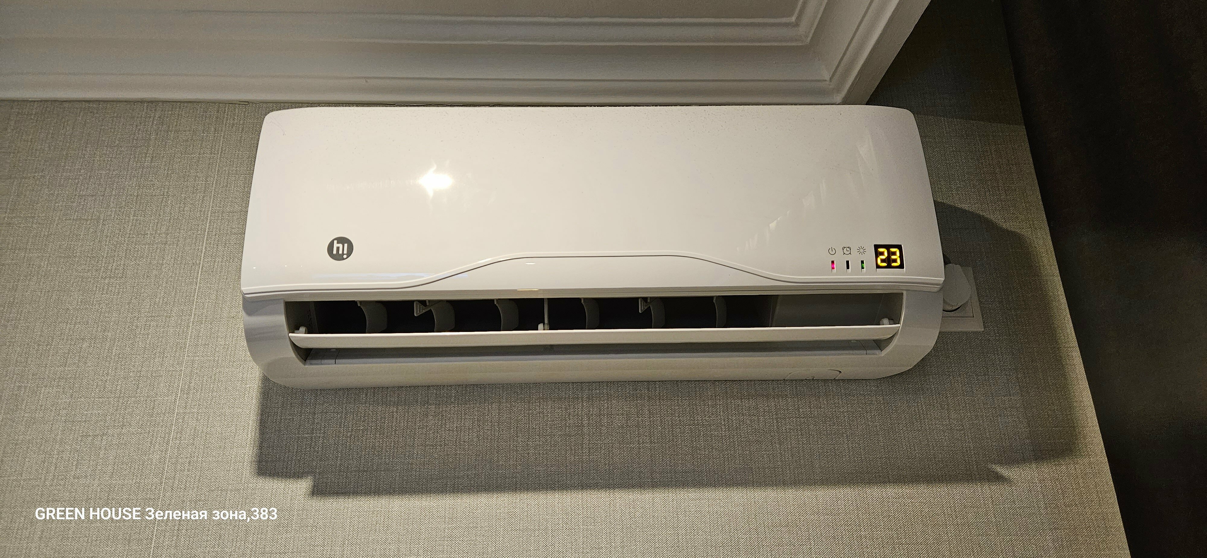 Люкс с кроватью размера «king-size» и балконом