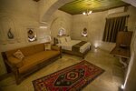 Deluxe Stone Room 303 в Zara Cave Hotel