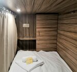 Beige - Нижнее спальное место в общей комнате для мужчин и женщин (6 капсул) в Mariel