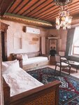 Двухместный семейный люкс в Local Cave House Hotel