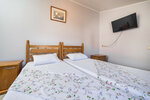 Двухместный стандарт с двумя отдельными кроватями и террасой в Абрикос