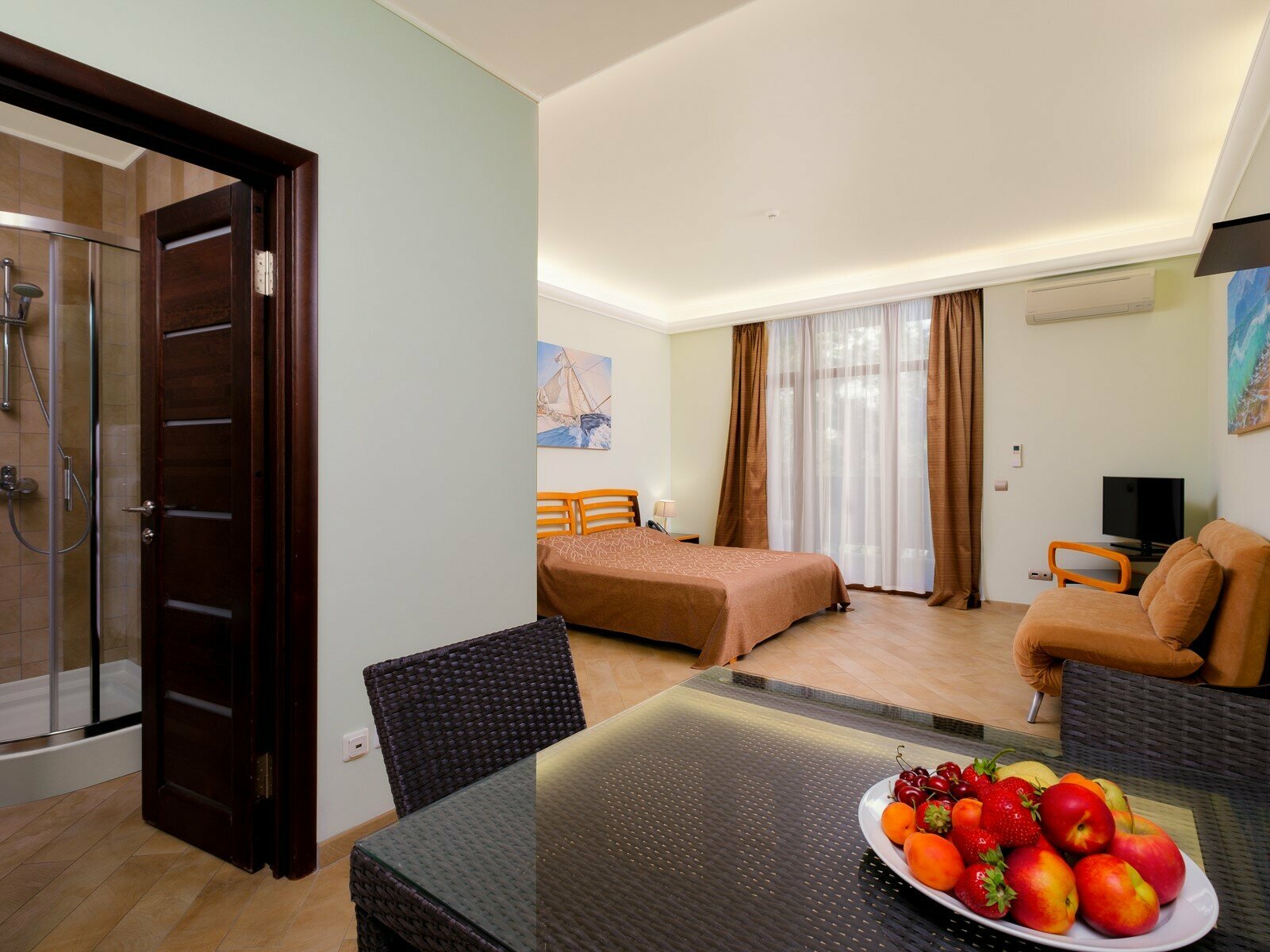 Улучшенный номер-студия