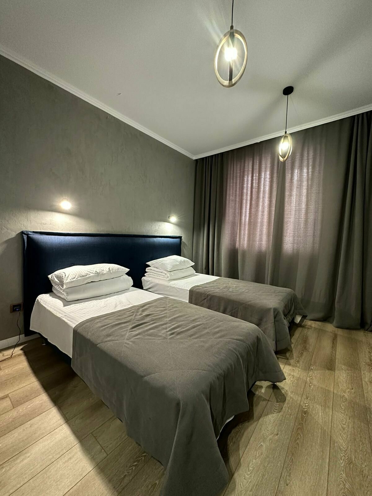 Двухместный номер с 2 отдельными кроватями и балконом