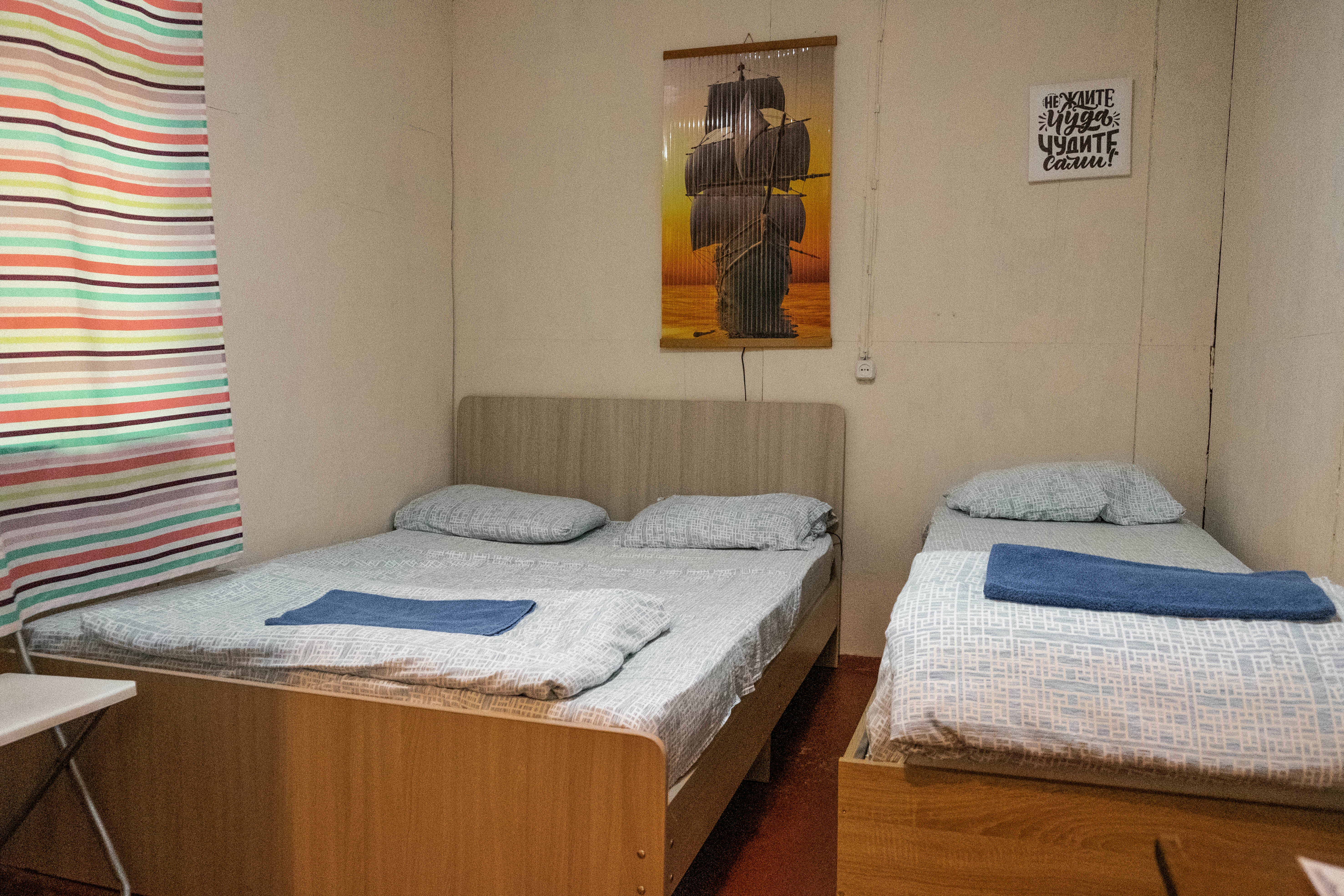 Трехместный номер с общим туалетом