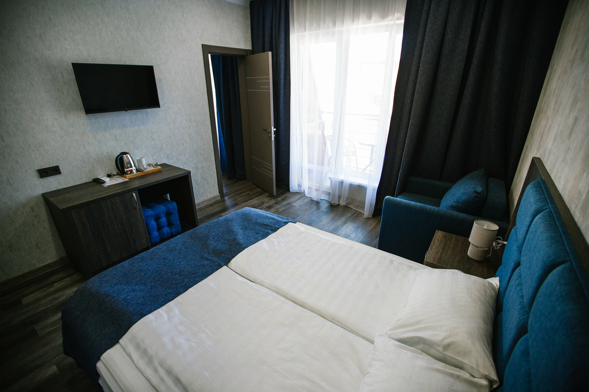 Коннект с балконом. Вид на море