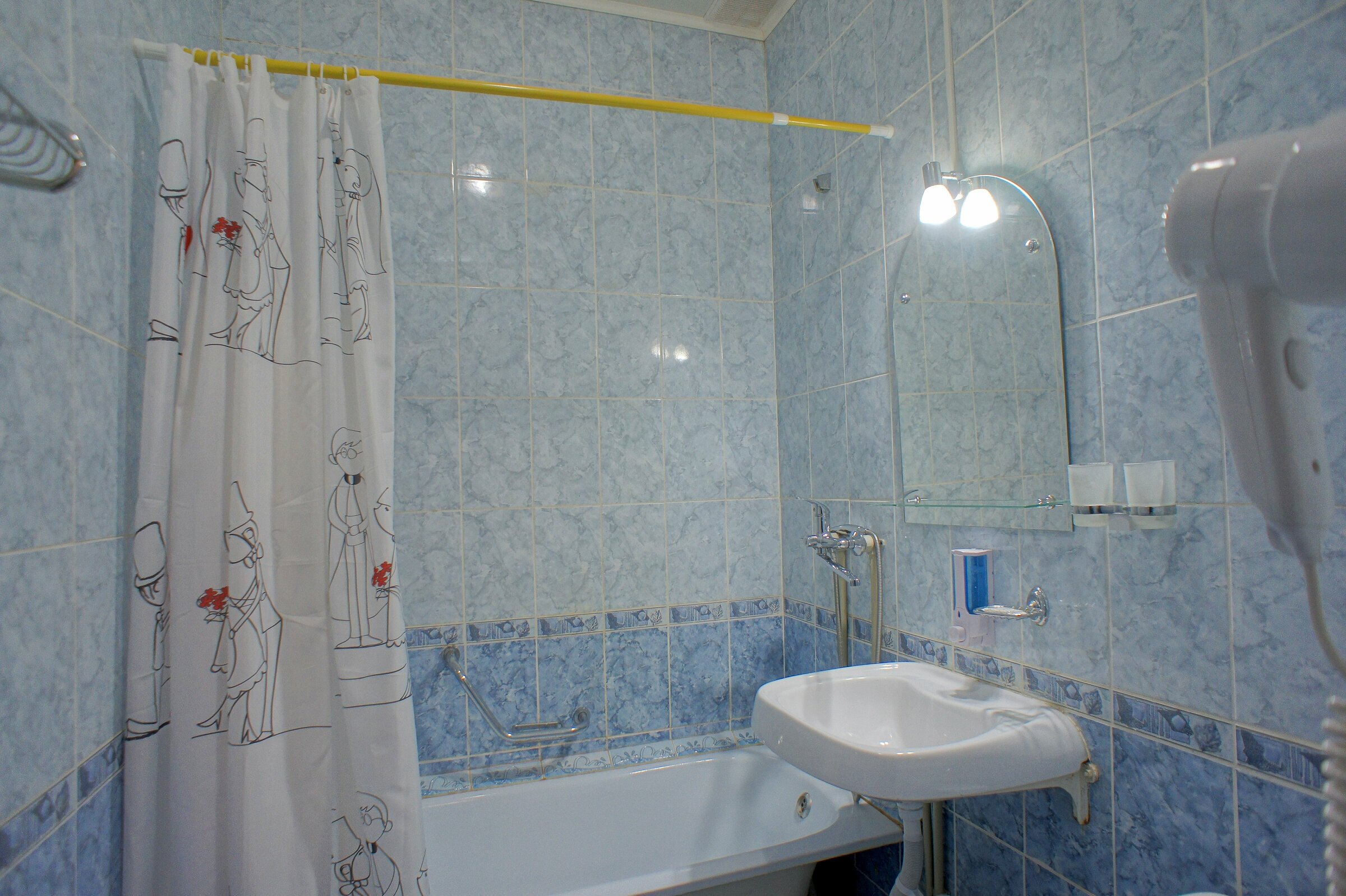 Большой двухместный номер с 1 кроватью