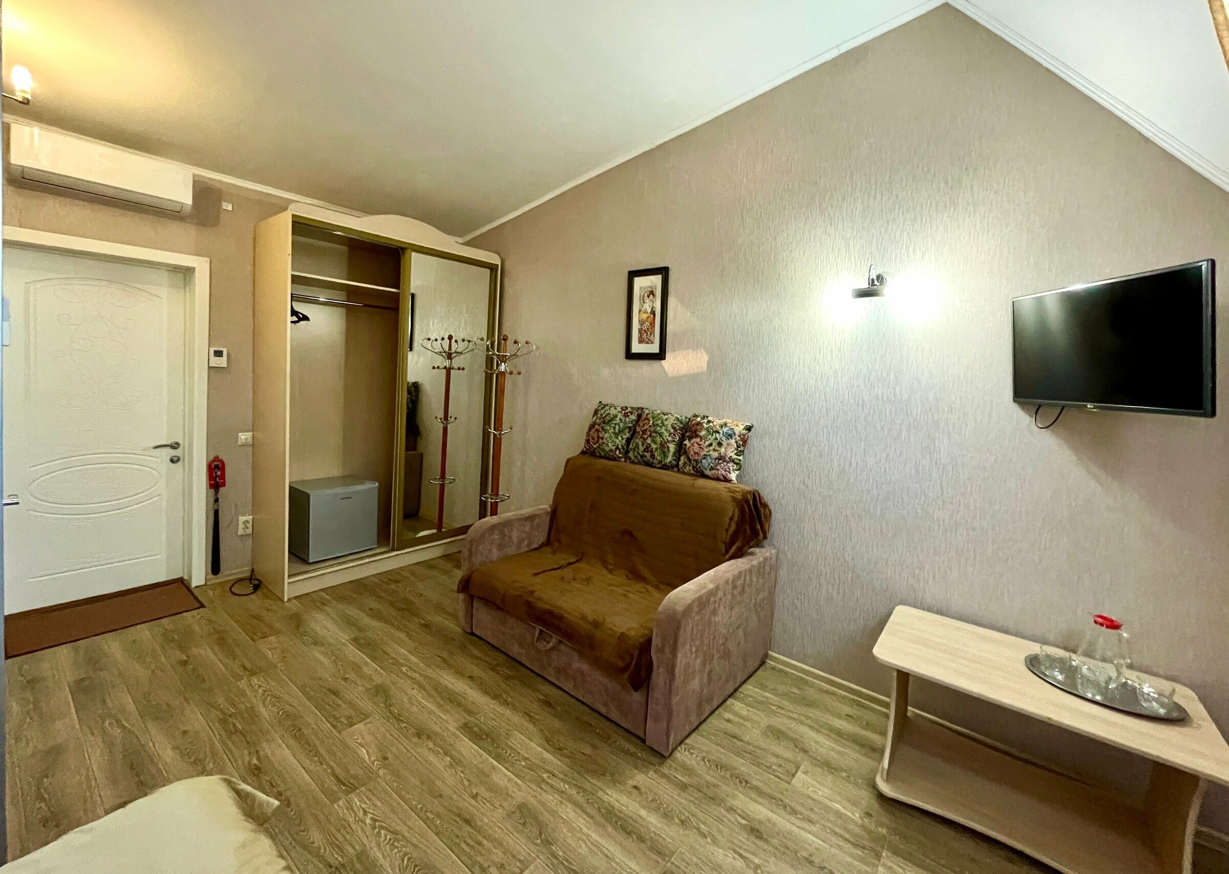 Стандартный трехместный номер