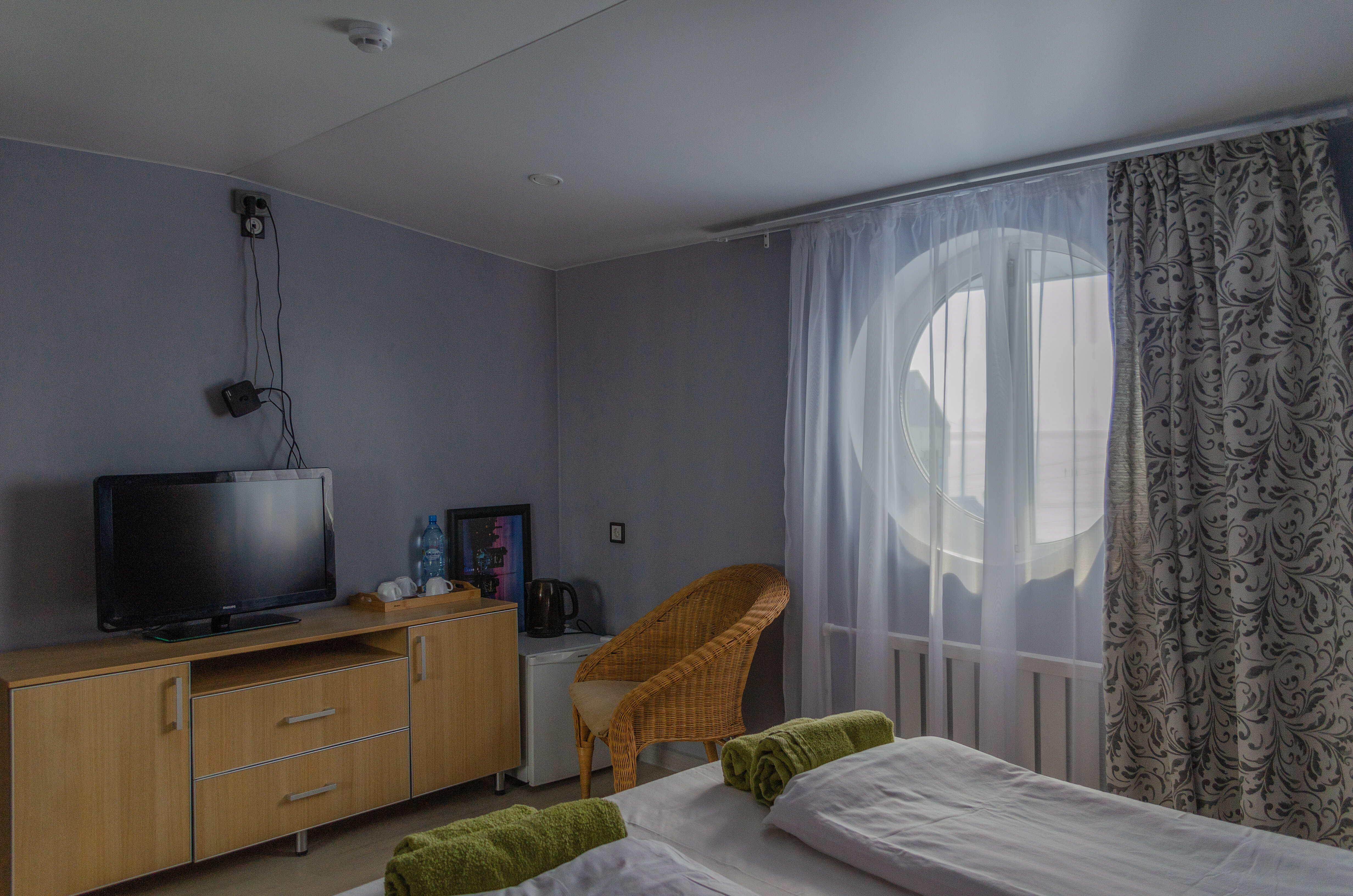 Четырехместный номер с видом на озеро