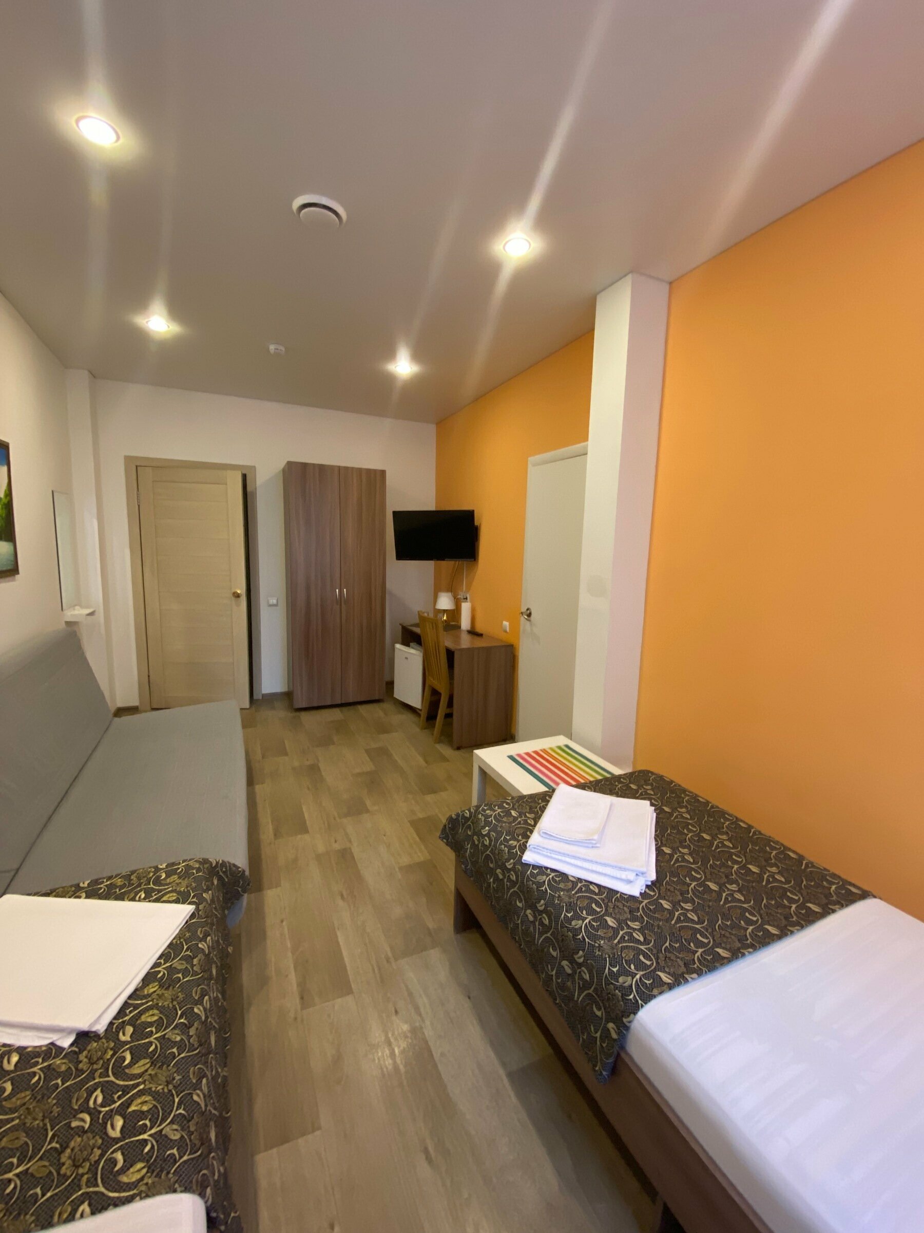 Номер-студия с диваном-кроватью