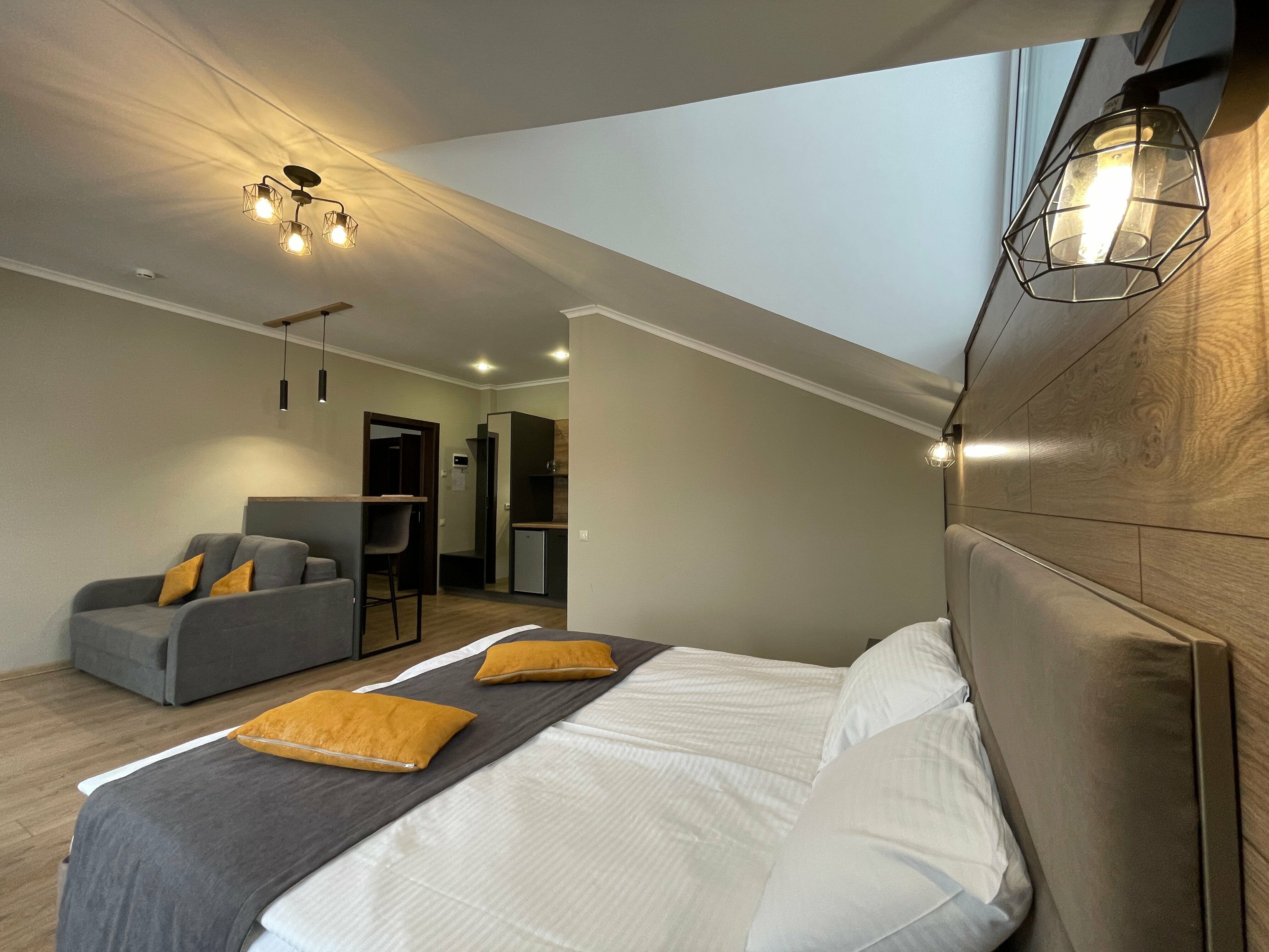 Номер-студия с балконом