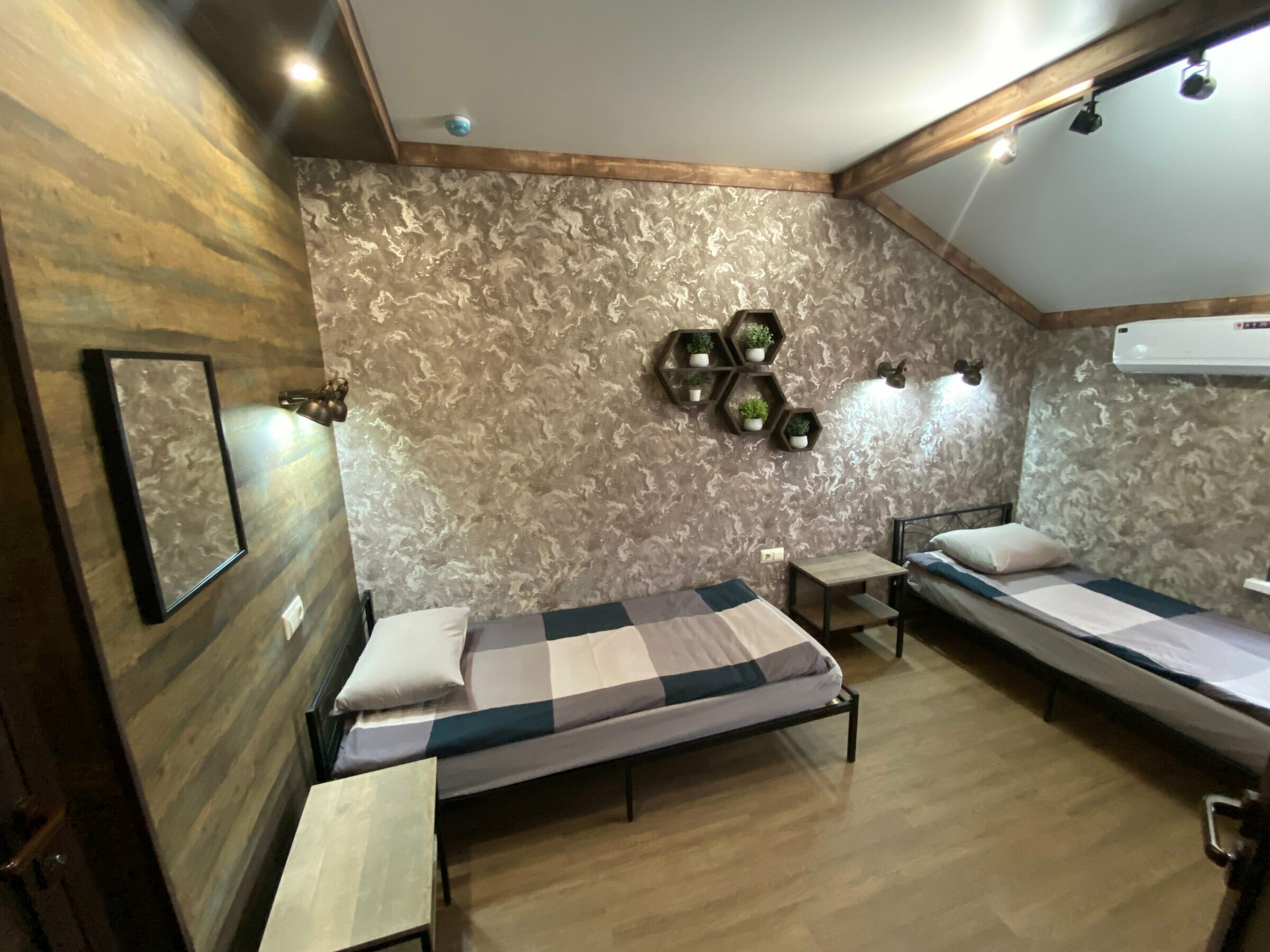 Двухместный номер с 2 отдельными кроватями и ванной