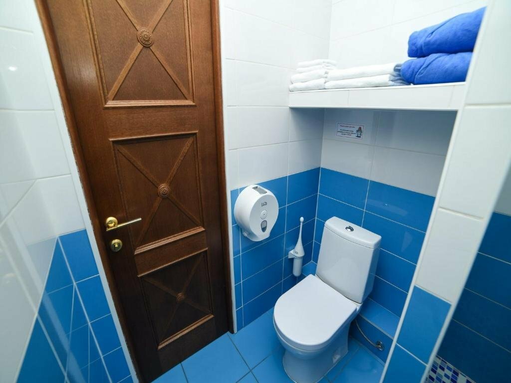 Небольшой двухместный номер с 1 кроватью