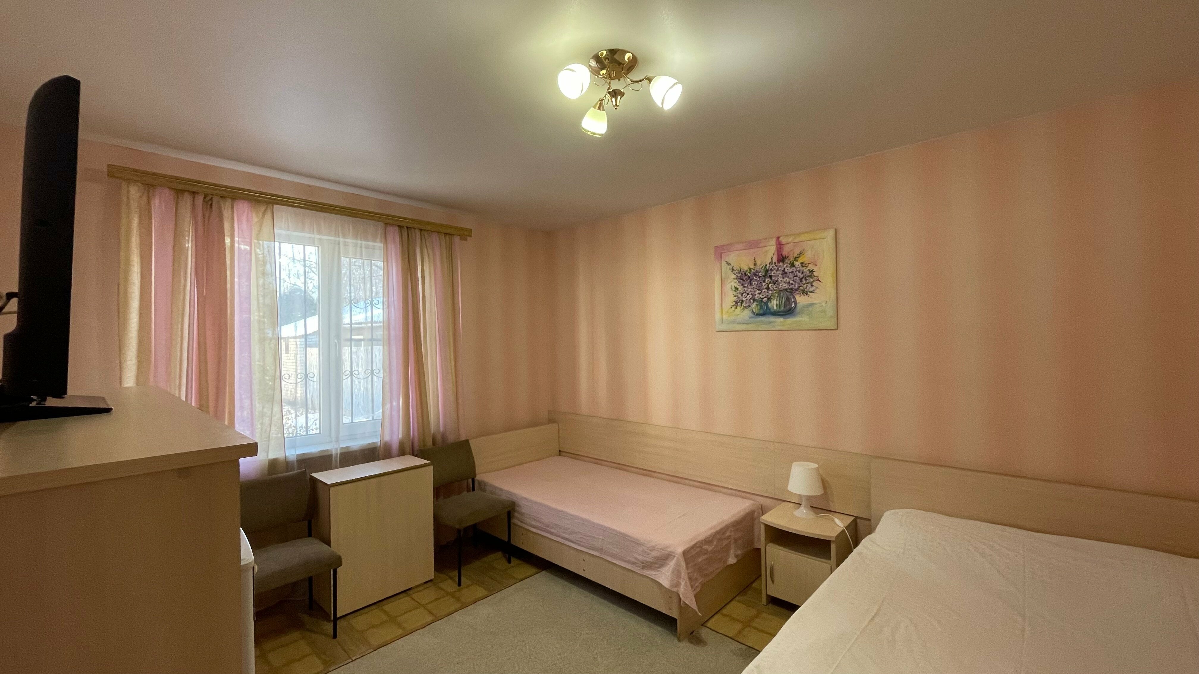 Стандартная трехместная комната