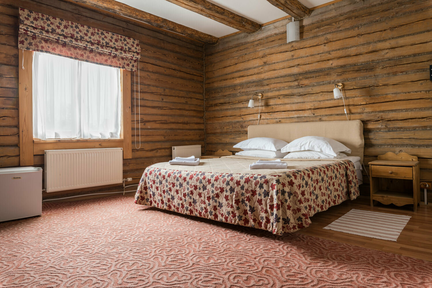 Улучшенный двухместный номер с 1 кроватью