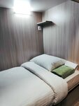 №2,4,5 Кровать-капсула в общем 8-местном номере для мужчин и женщин в Лайфхакер хостел и отель