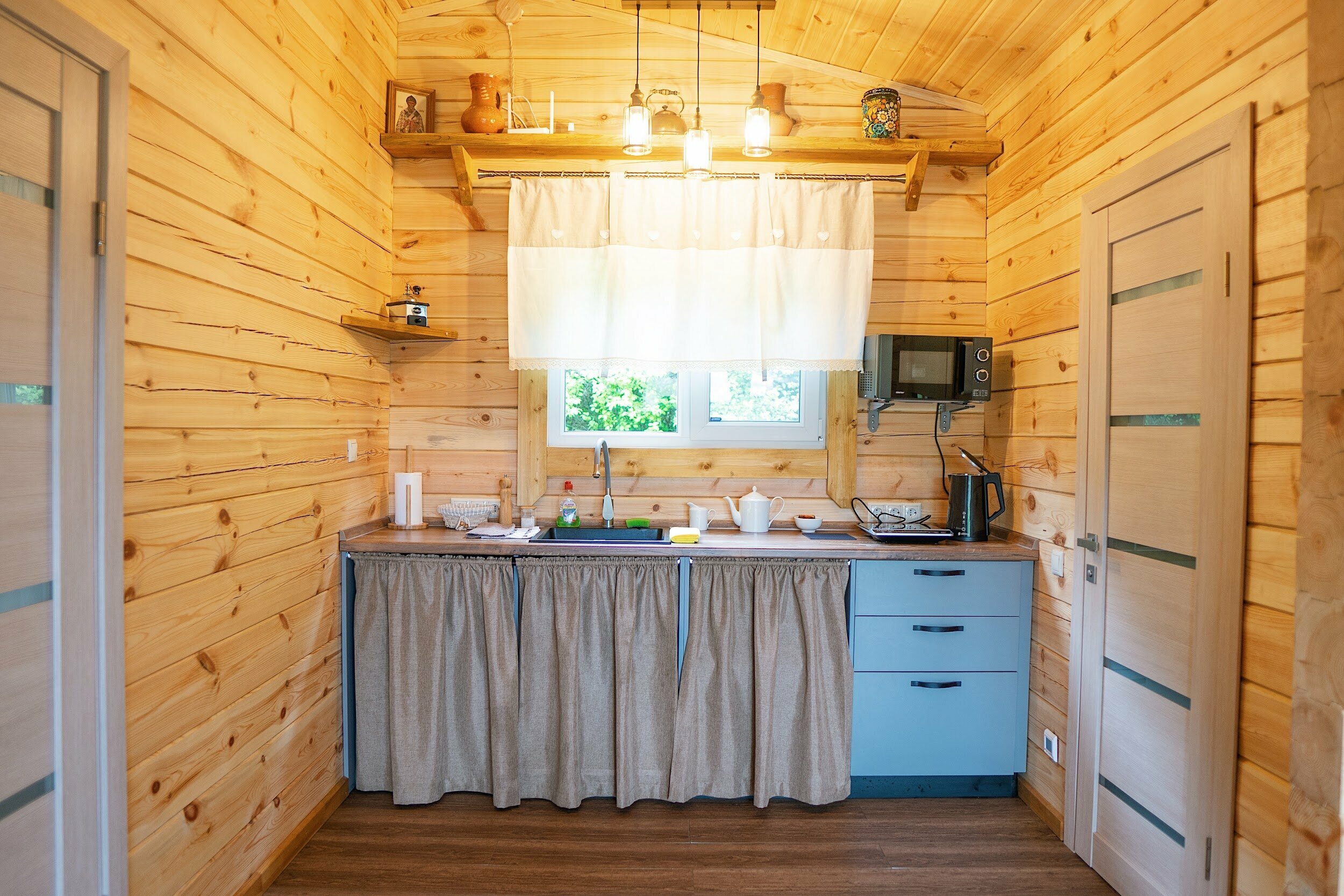 Большой домик