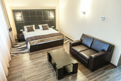 Семейный полулюкс