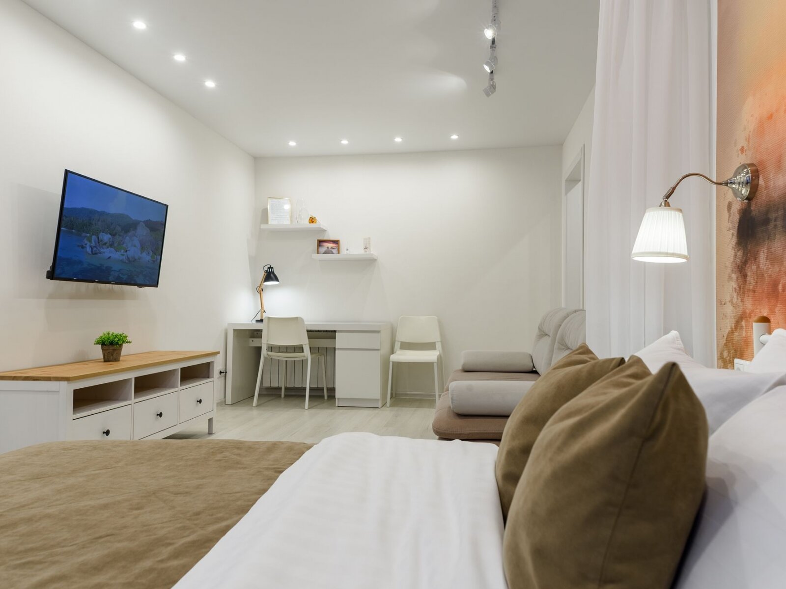 Улучшенные апартаменты