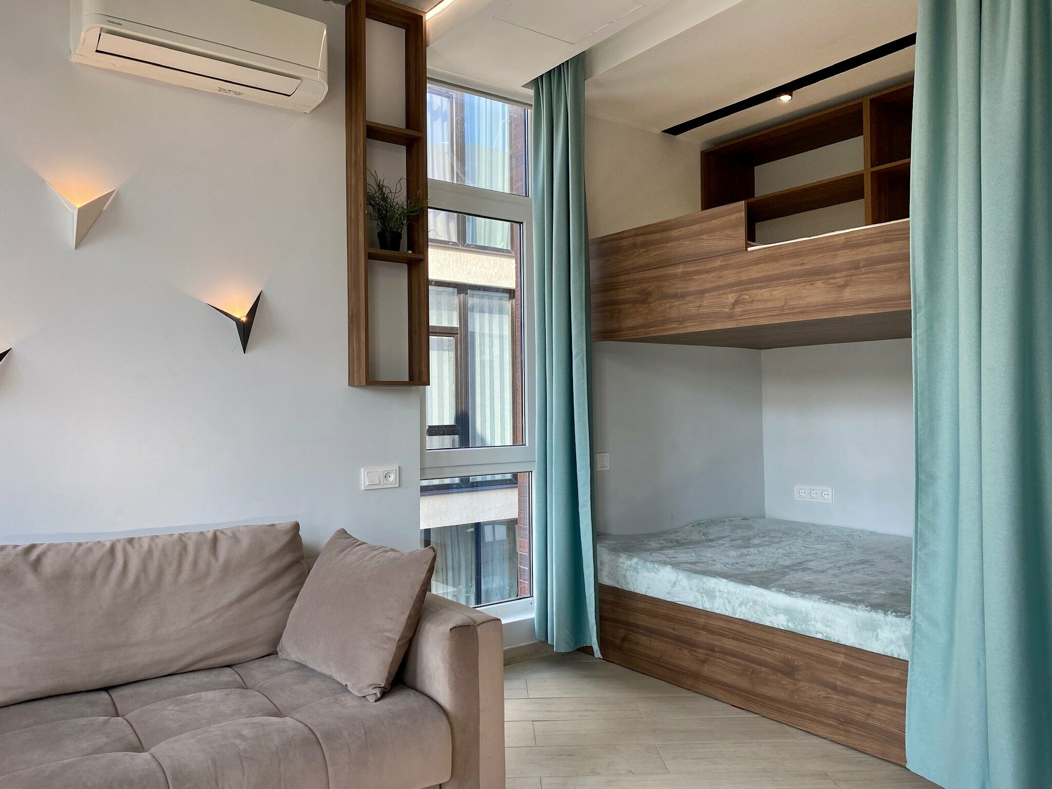 5-х местные апартаменты с балконом в жк c круглогодично подогреваемым бассейном +32 ° "Alicekeys" 7/59