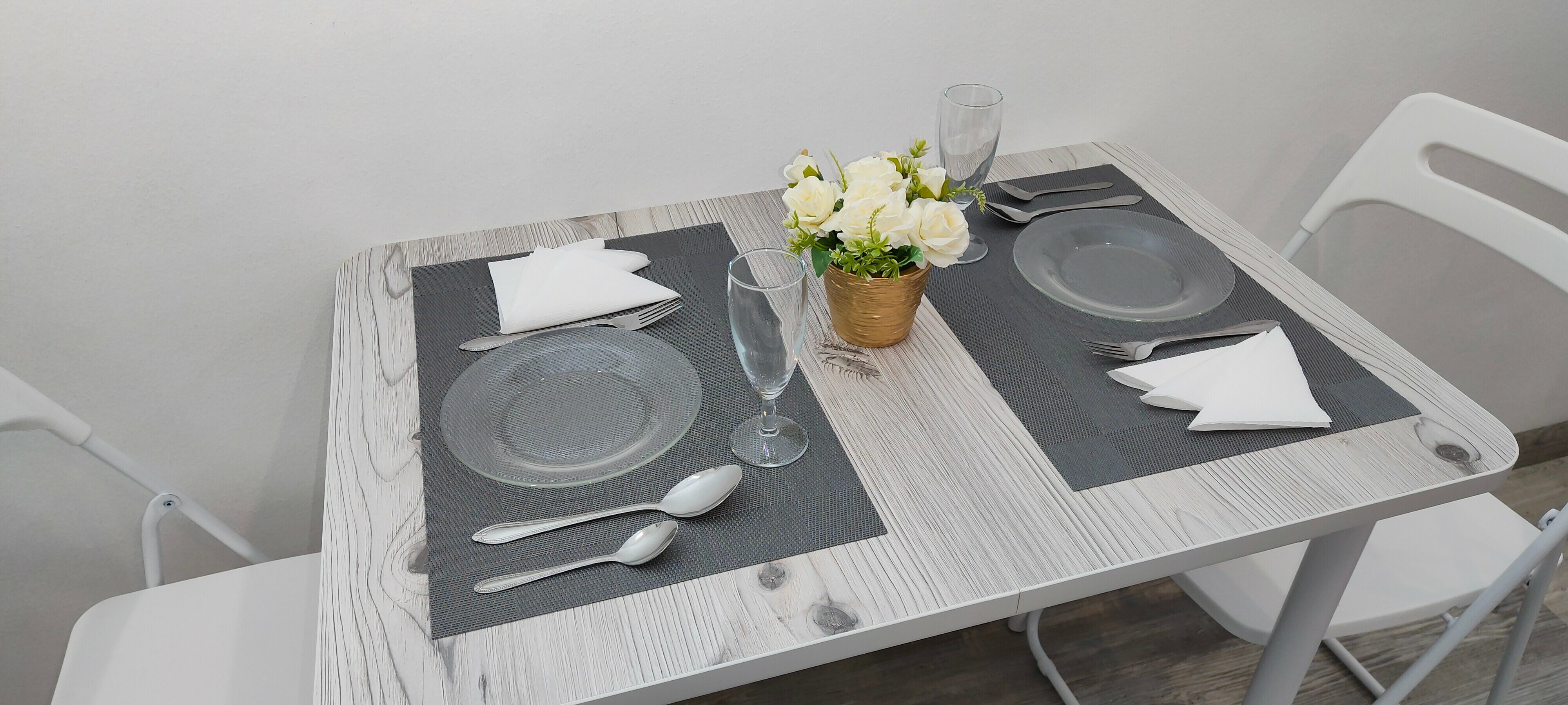 Улучшенный номер с кроватью размера «king-size» или 2 отдельными кроватями