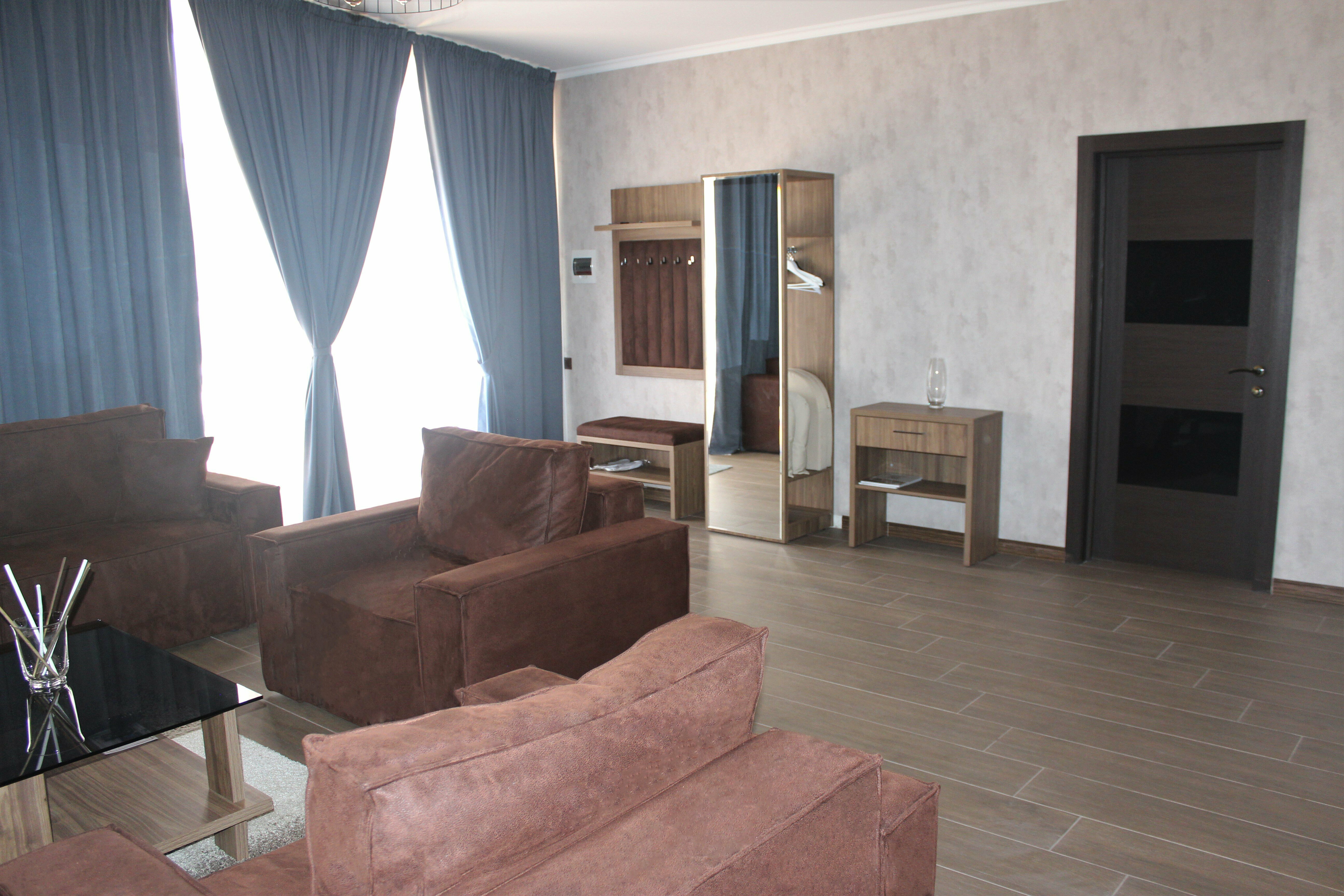 Люкс с кроватью размера «queen-size»