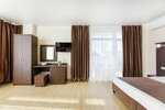 Студия с видом на бассейн в Leonsia Family Hotel