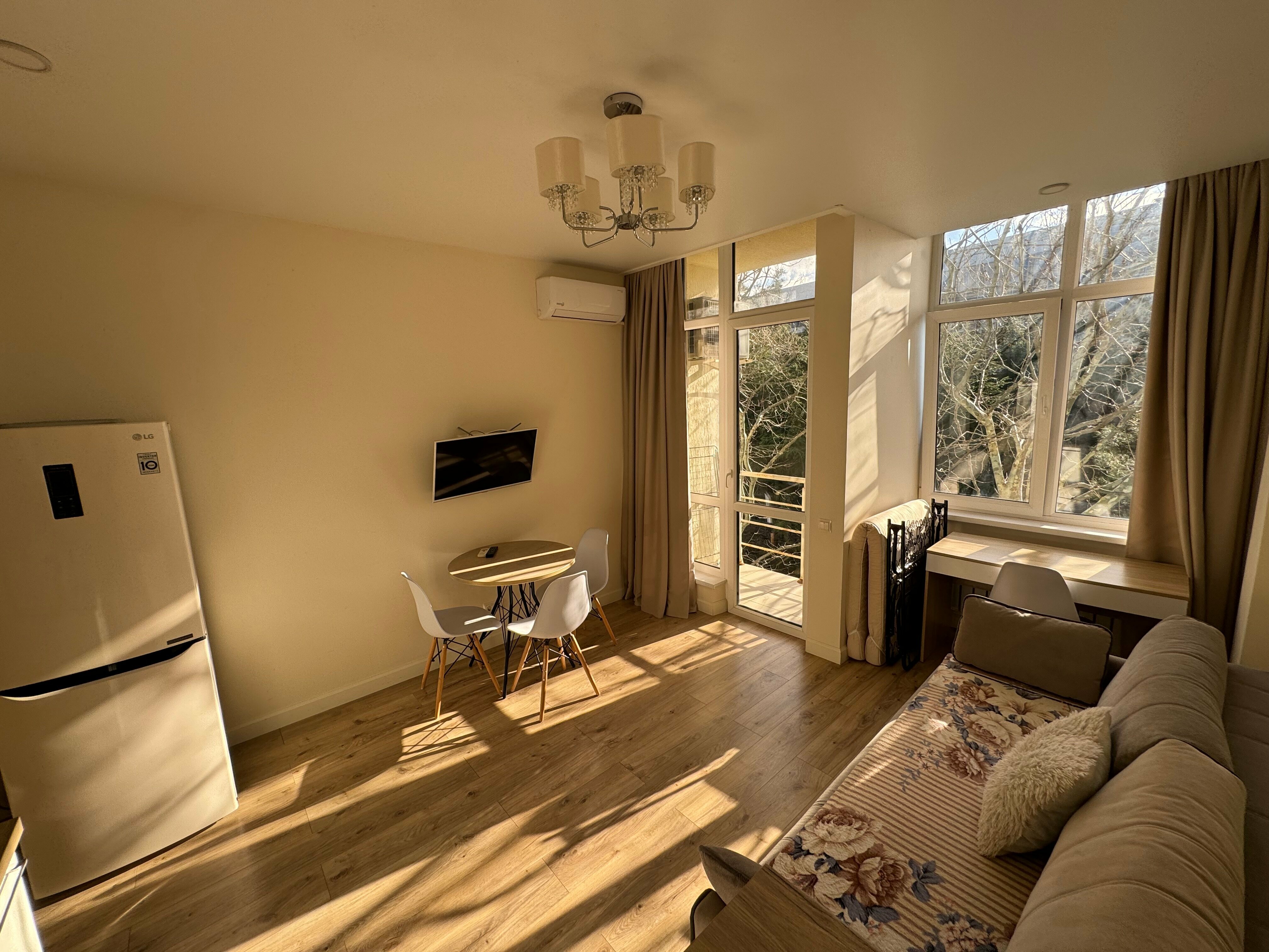 Люкс с балконом