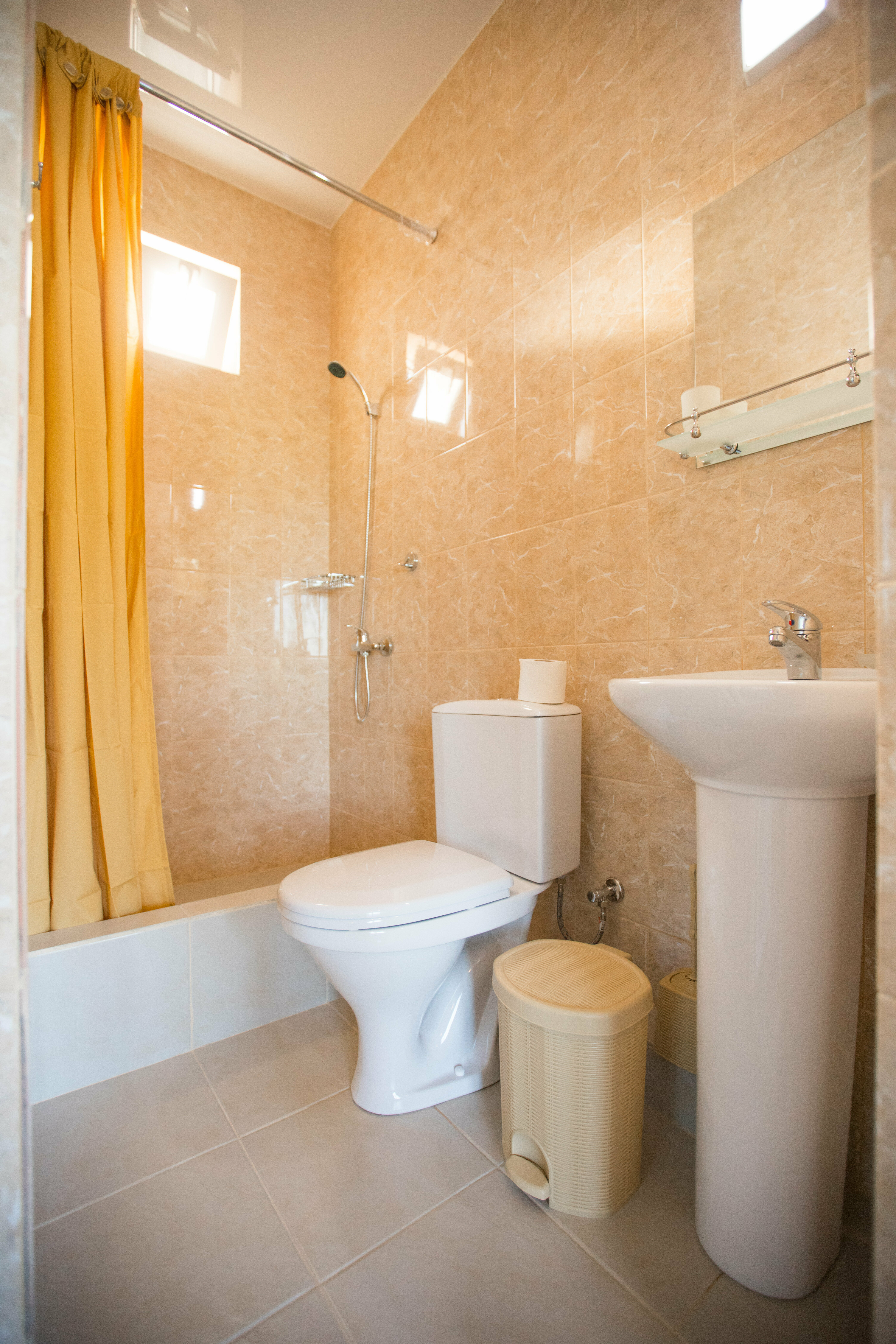 Стандартный трехместный номер