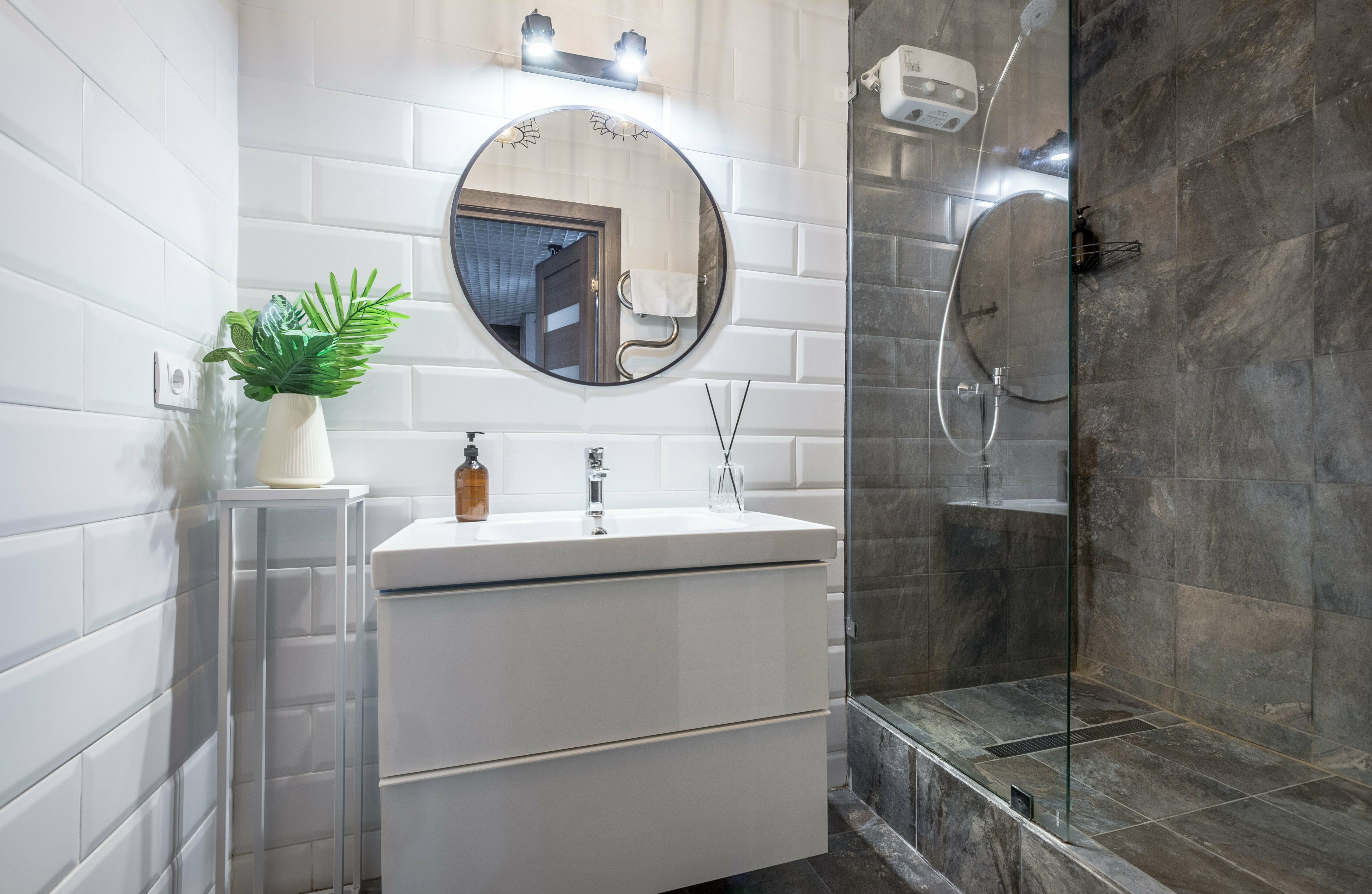 Эксклюзивный loft-апартамент с подвесной качелью в спальне — для удовольствия и красивых фото — на 18-м этаже!