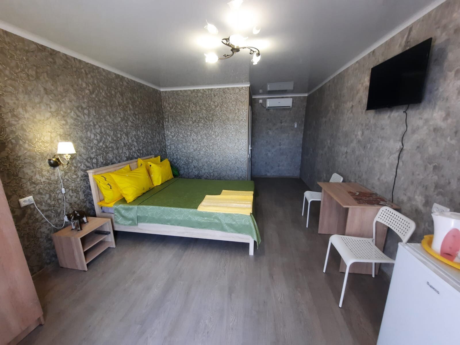 Двухместный номер с 1 кроватью или 2 отдельными кроватями и балконом