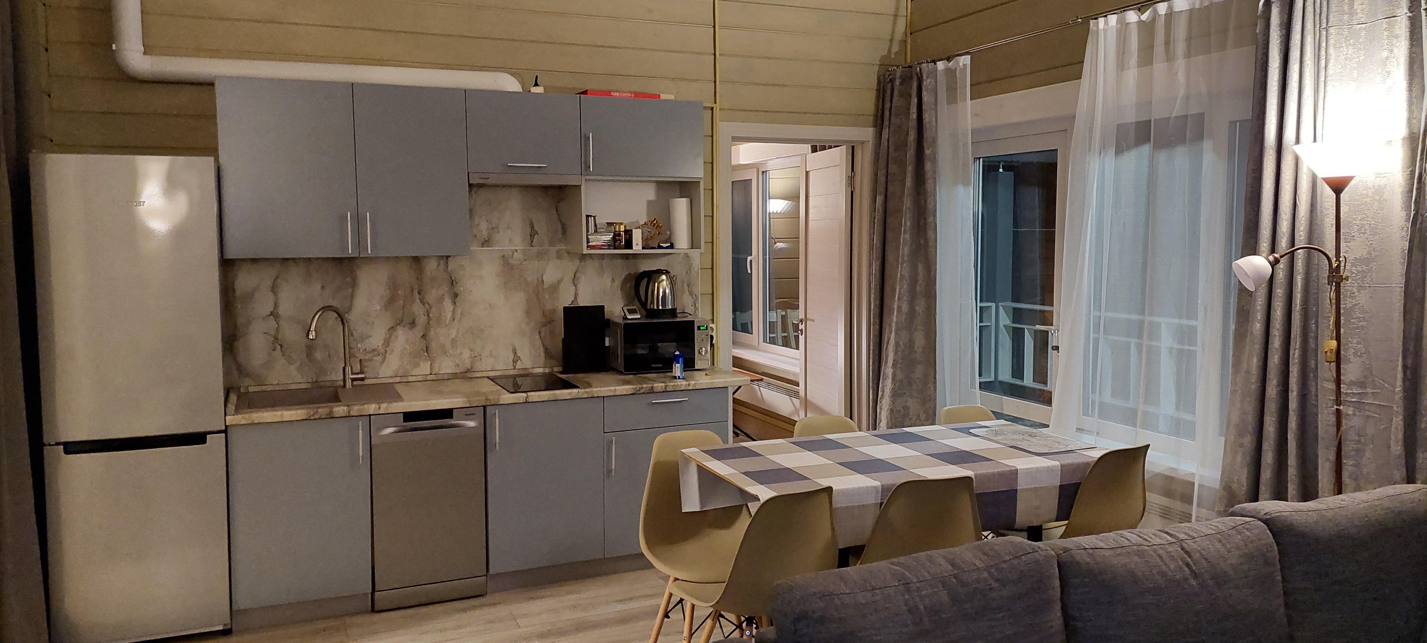 Коттедж с видом на озеро