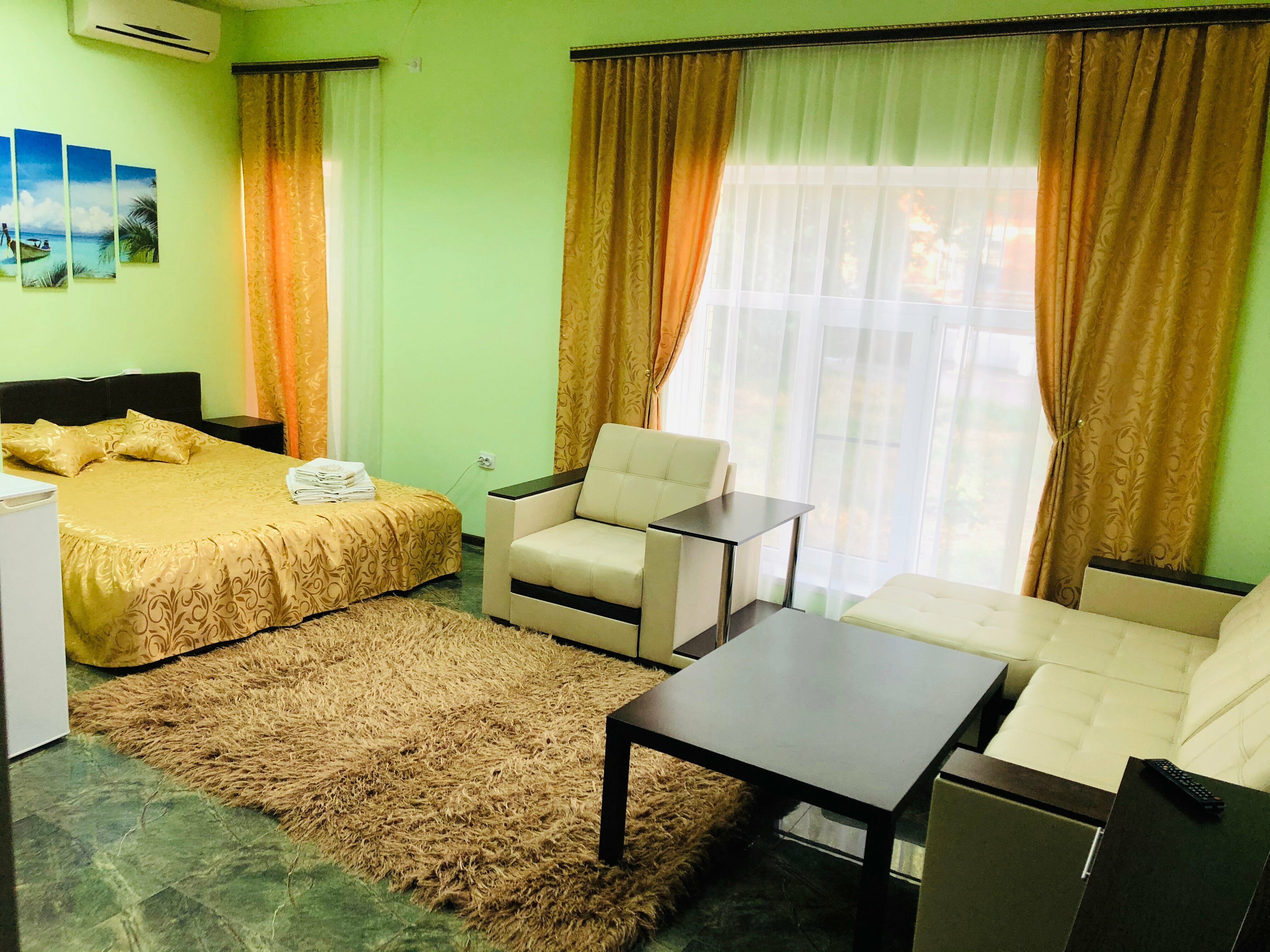 Улучшенный люкс