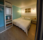 Двухместный номер с 1 кроватью или 2 отдельными кроватями и общей ванной комнатой в Солнечный замок
