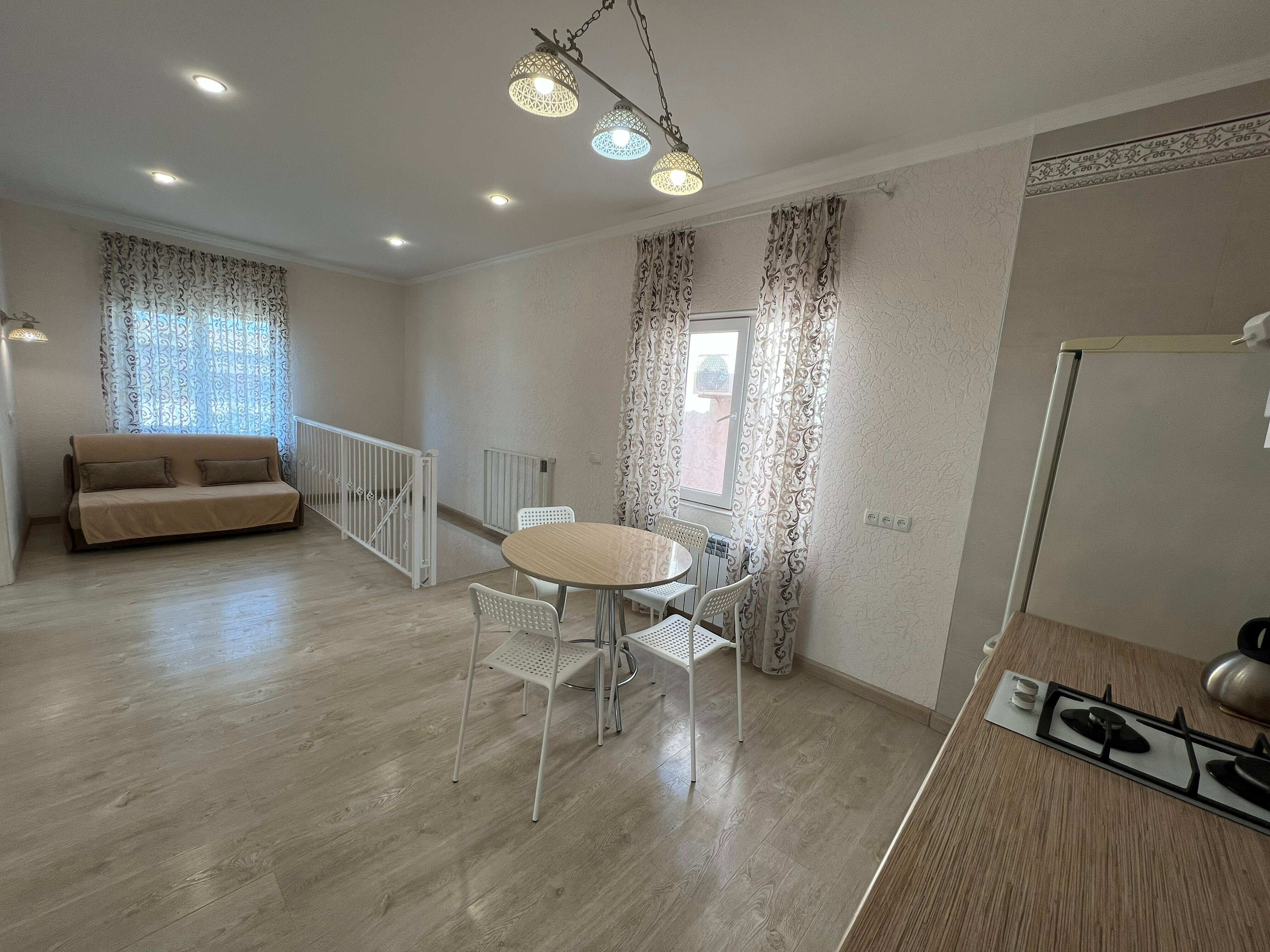 Семейный номер с балконом