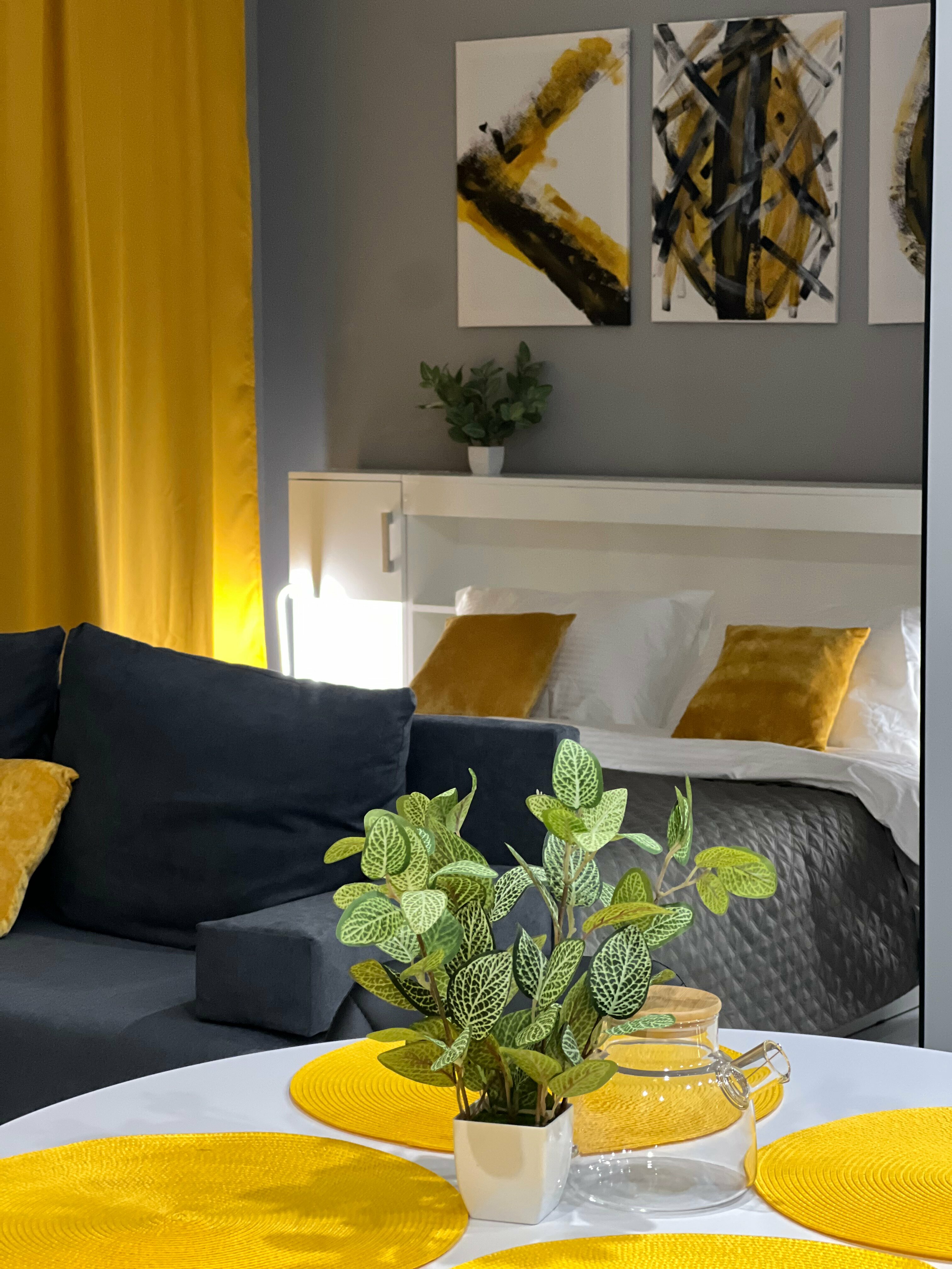 Семейный апартамент "Охра" с кухней и стирально-сушильной машиной