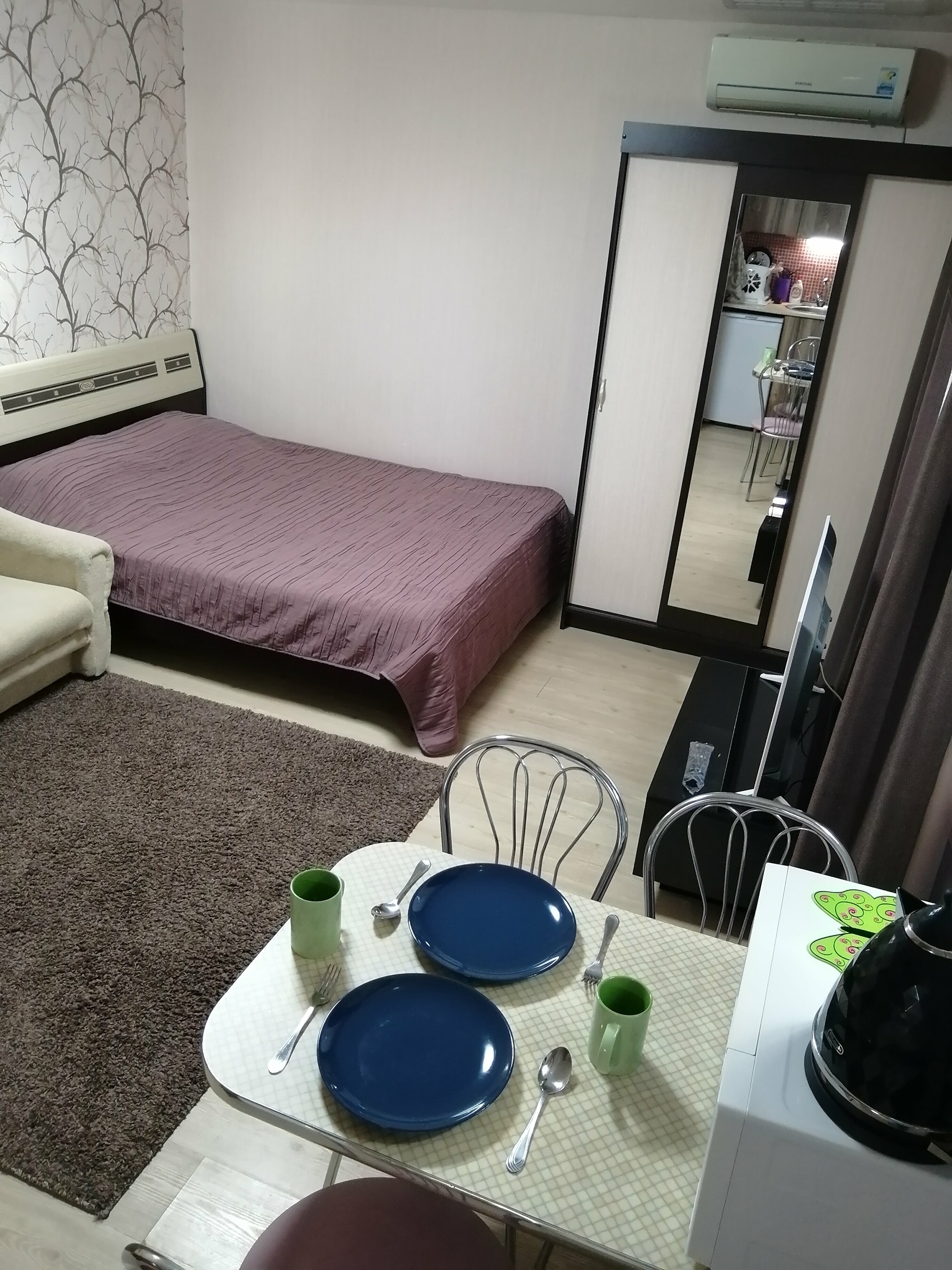 Номер-студия с видом на сад