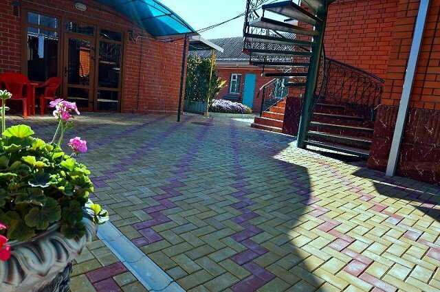 Четырехместный номер с душем